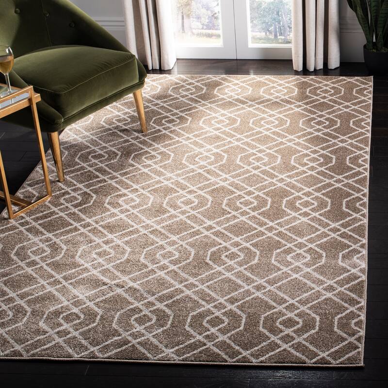 SAFAVIEH Amherst Aureliane Modern Rug - 4' x 6' - Wheat/Beige