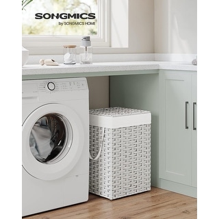 SONGMICS Laundry Hamper with Lid, 17.2 Gallon (65L) Synthetic Rattan Clothes Laundry Basket