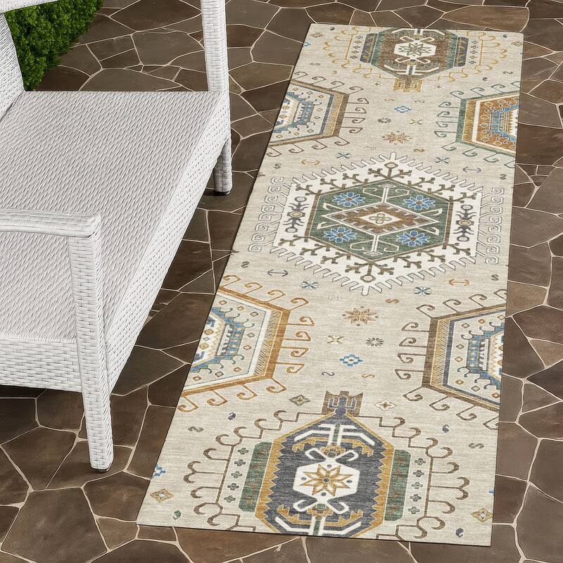 Machine Washable Indoor/ Outdoor Global Akron Chantille Rug - Beige - 2'3" x 7'6"