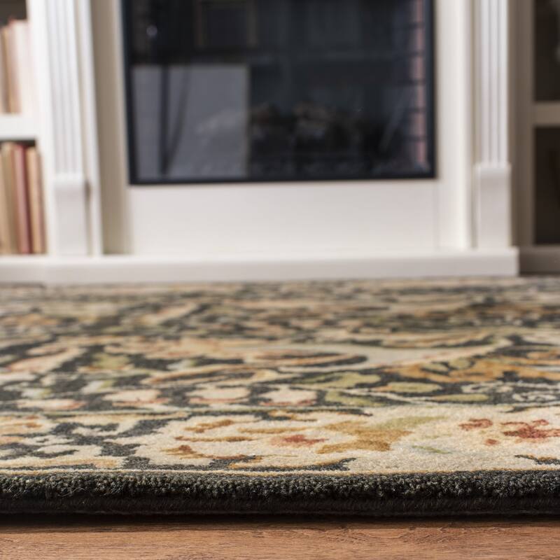 SAFAVIEH Handmade Bergama Mila Oriental Wool Rug