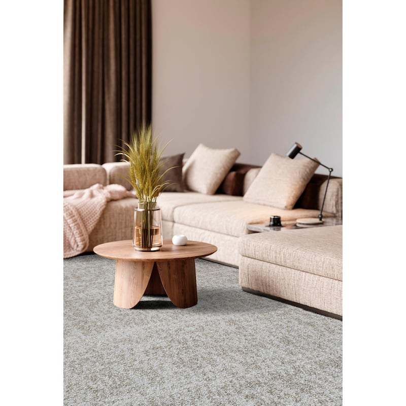 Matilda Ivory and Beige Polypropylene Area Rug - 9' x 12'