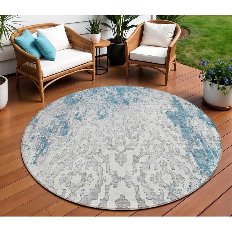 HomeRoots Medallion Transitional Rectangle Outdoor Rug - 8' Round
