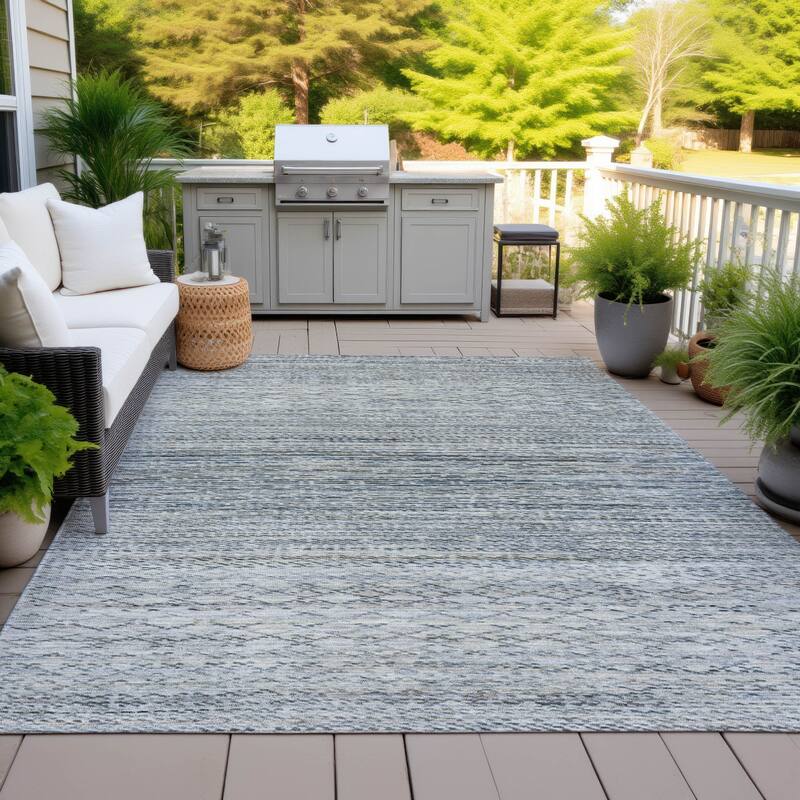 Machine Washable Indoor/Outdoor Modern Trellis Chantille Rug - Linen - 3' x 5'