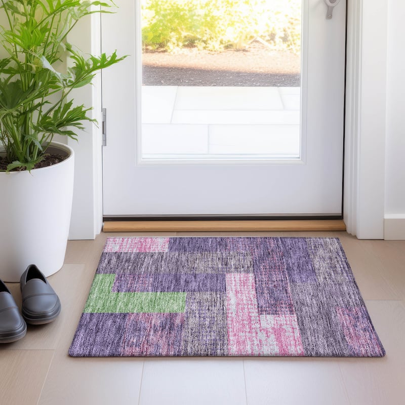 Machine Washable Indoor/ Outdoor Modern Blocks Chantille Rug