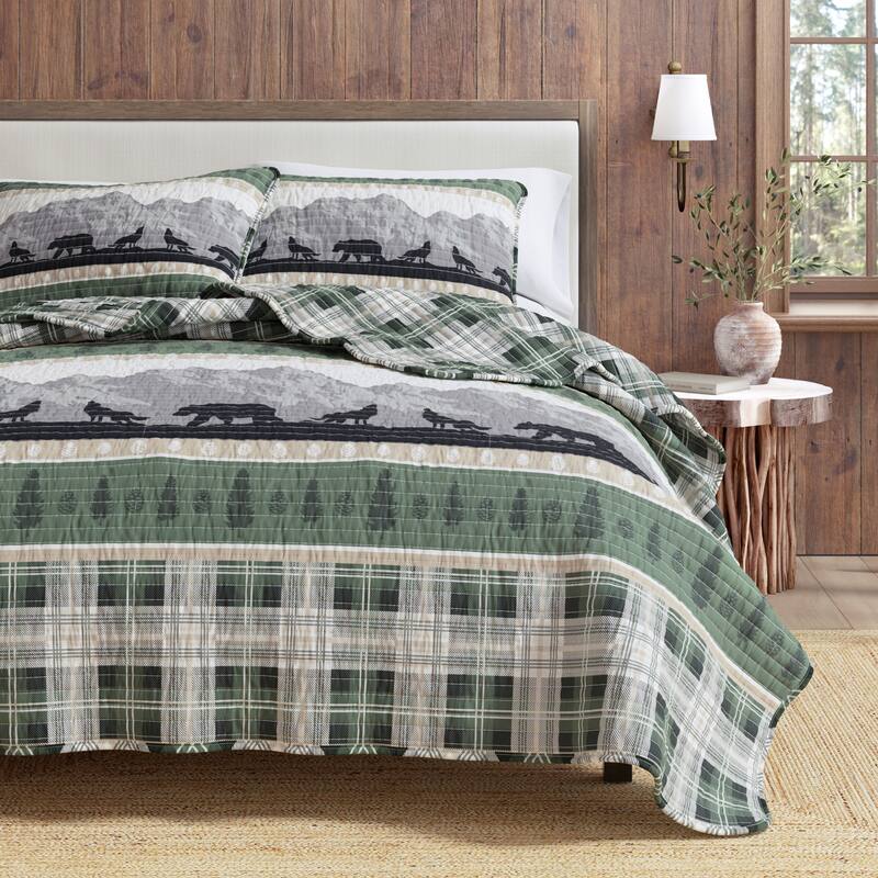 Linery & Co. Mountain Scape & Plaid Microfiber Quilt Set With Shams
