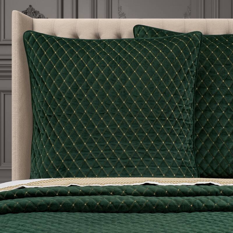 J. Queen New York Grandeur Christmas Euro Quilted Sham