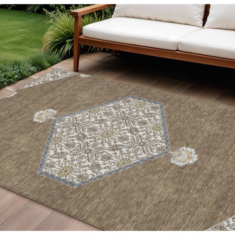 HomeRoots Oriental Traditional Rectangle Outdoor Rug - 10' X 14'