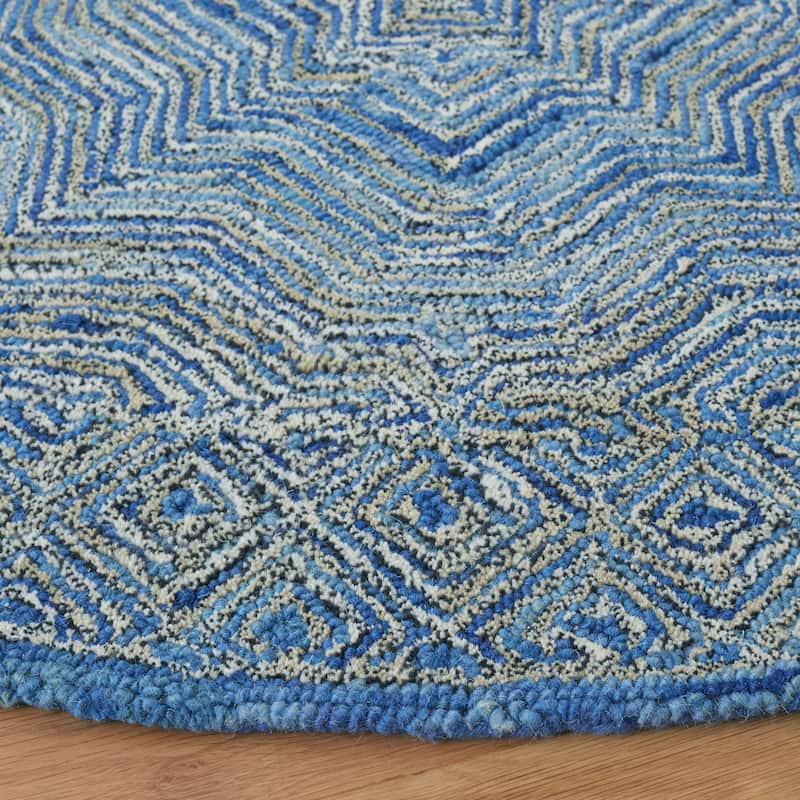 SAFAVIEH Handmade Micro-Loop Joshka Wool Rug