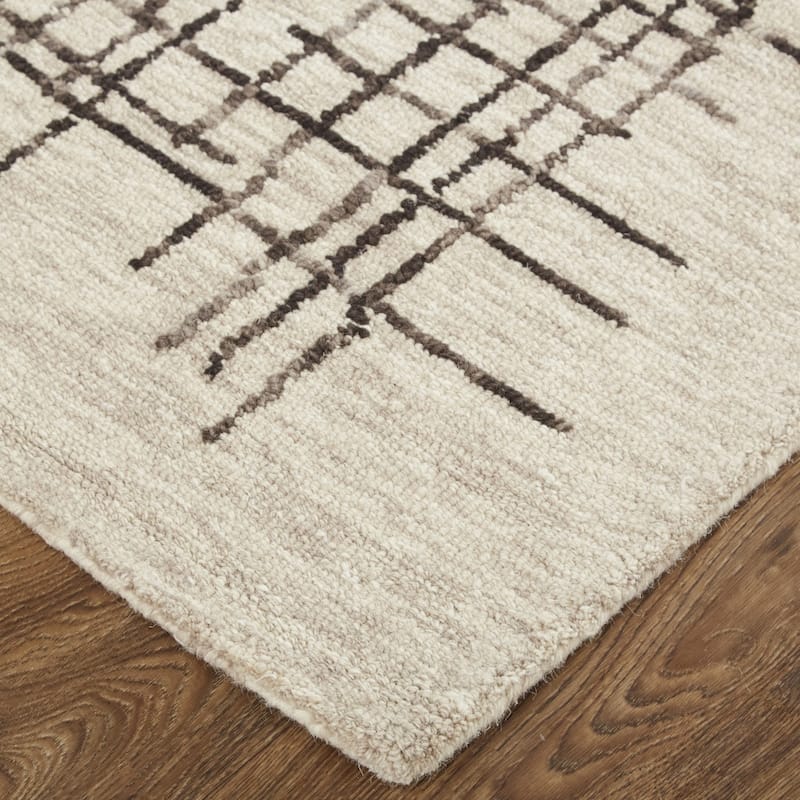 Woba Stain Resistant Area Rug By HomeRoots - 2' x 3'