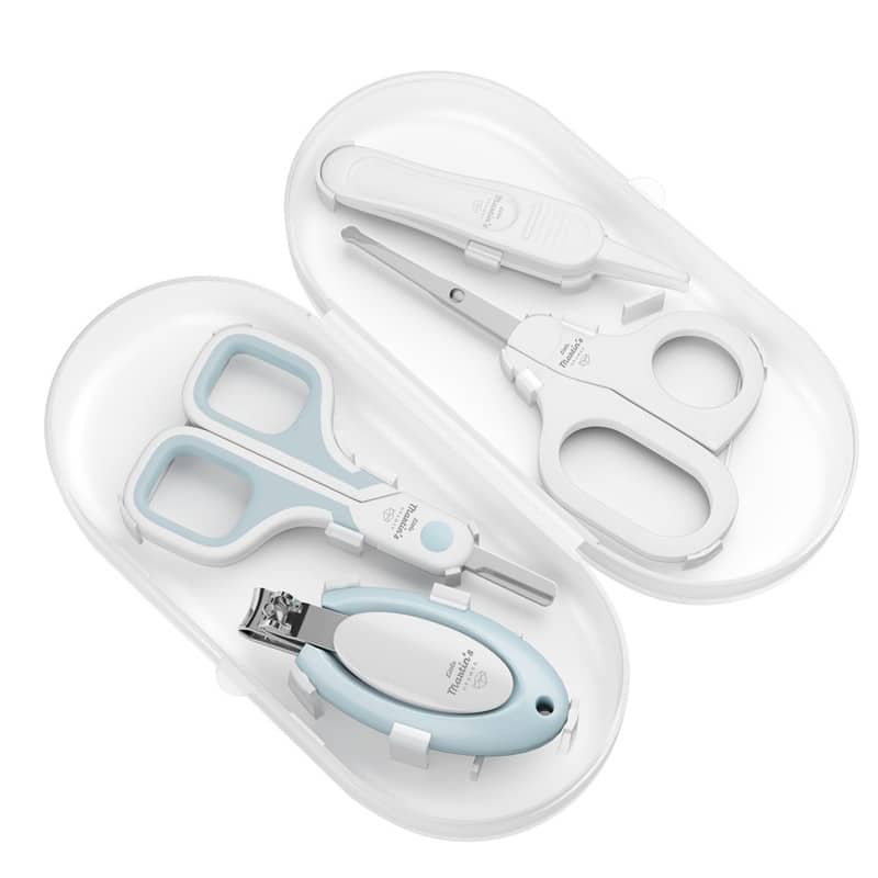 Little Martin's Nail Care Kit (1 Clipper, 2 Scissors, 1 Tweezer) - Blue