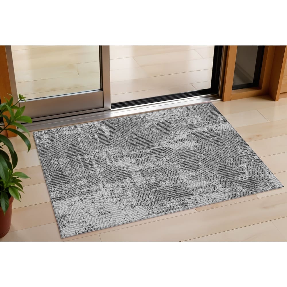 HomeRoots Geometric Transitional Rectangle Outdoor Rug