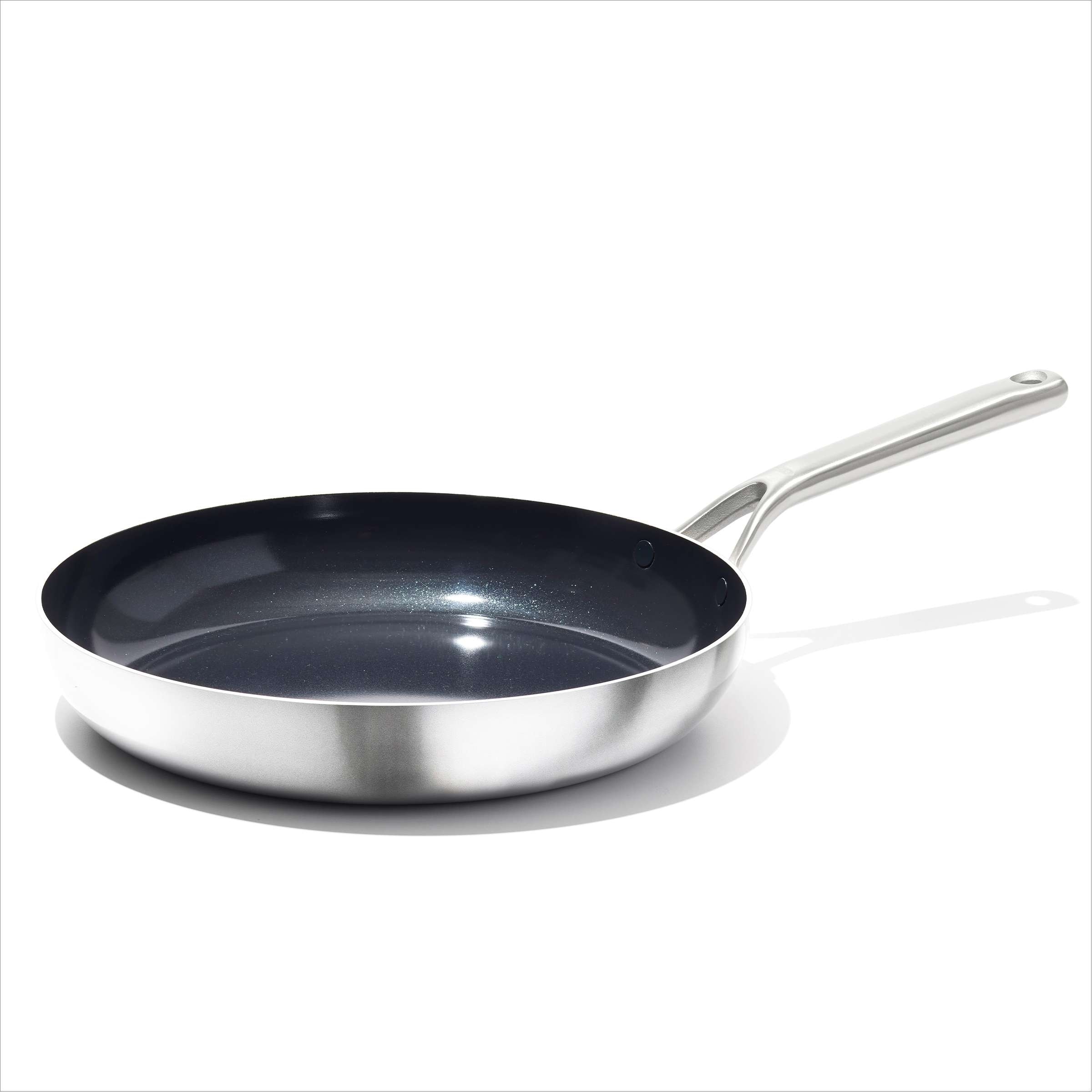 https://ak1.ostkcdn.com/images/products/is/images/direct/e853e30f2df956b47772132095d66c1aa06cb87a/OXO-Mira-3-Ply-Stainless-Steel-Non-Stick-Frying-Pan%2C-12%22.jpg