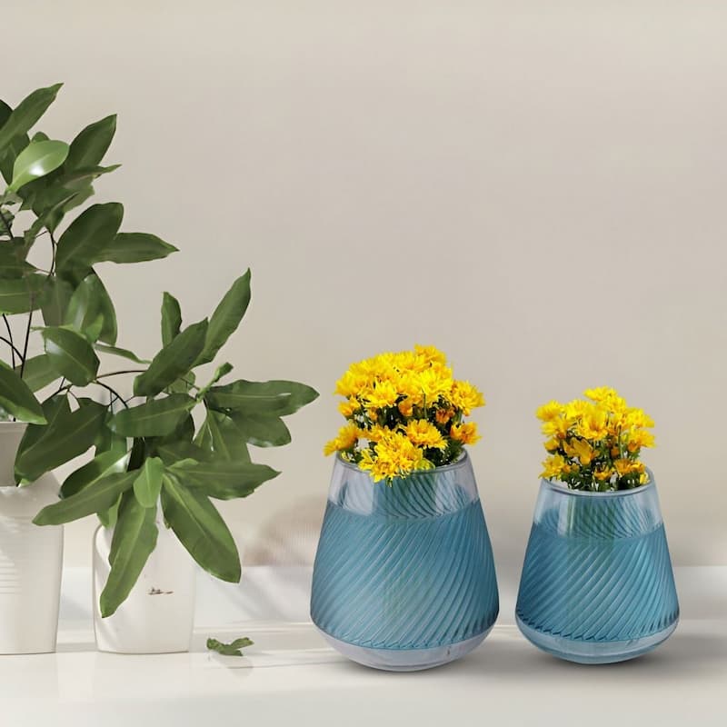 Fleurine Set of 2 Hand-Blown Frosted Pattern Decorative Glass Vases - Blue