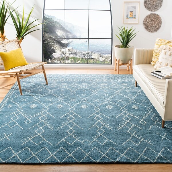 Safavieh Hand-knotted Loft Puica Modern Tribal Wool Rug