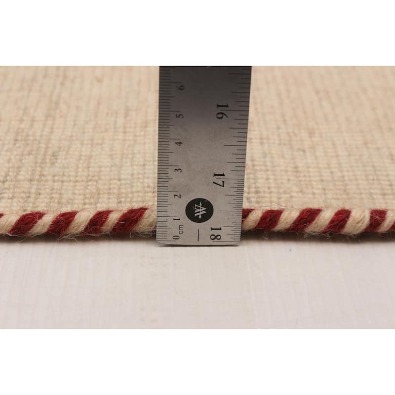 Kashkuli Gabbeh Cream Rug 7'10" x 11'1" - 7'10 x 11'1