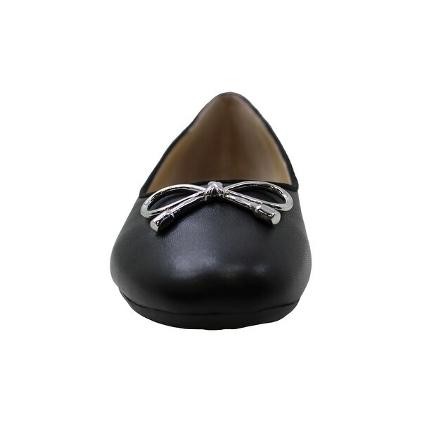 adrienne vittadini ballet flats