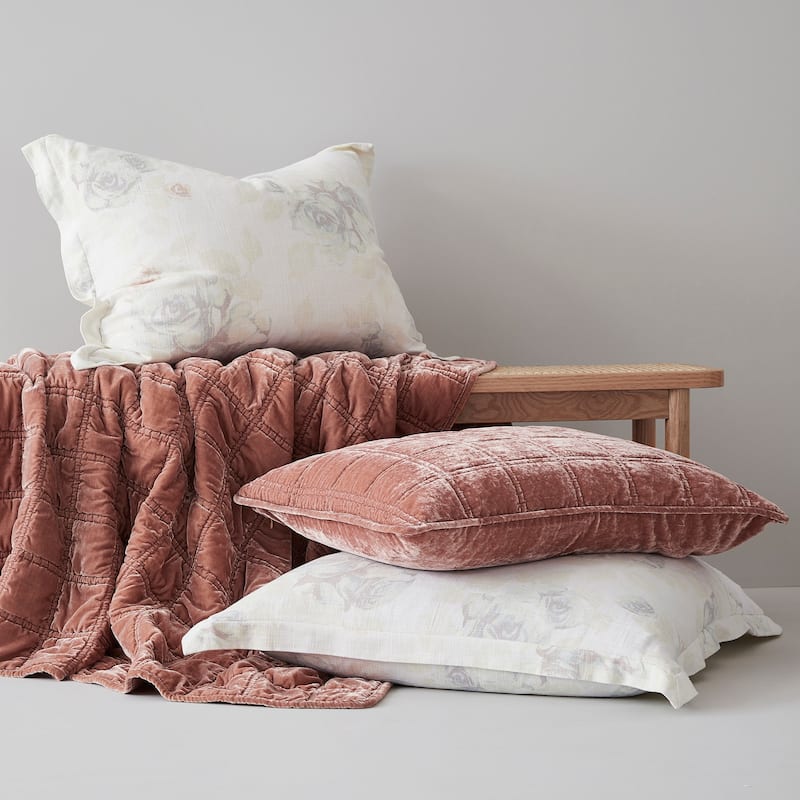 HiEnd Accents Stella Faux Silk Velvet Romantic Western Double Box Stitch Throw Blanket, 50"x60"