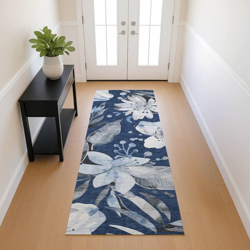 Machine Washable Indoor/ Outdoor Floral Chantille Rug
