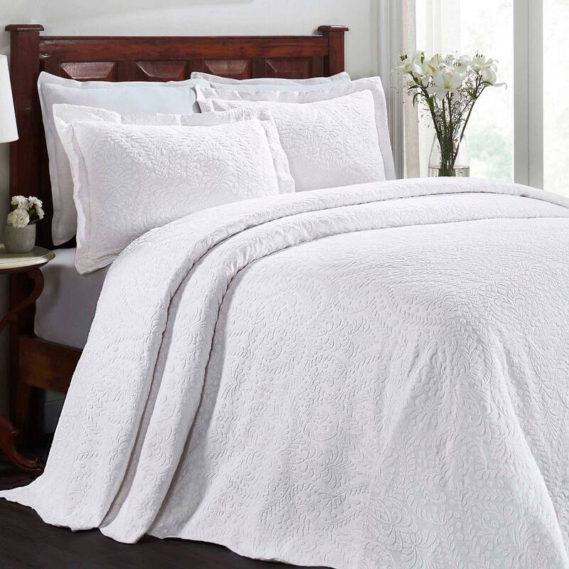 Superior Aspen Jacquard Floral Scalloped Edges Cotton Blend Bedspread Set