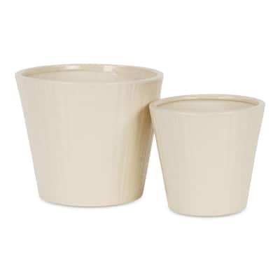 Currula Tapered Vertical Dotted Pattern Ceramic Pot - Off White