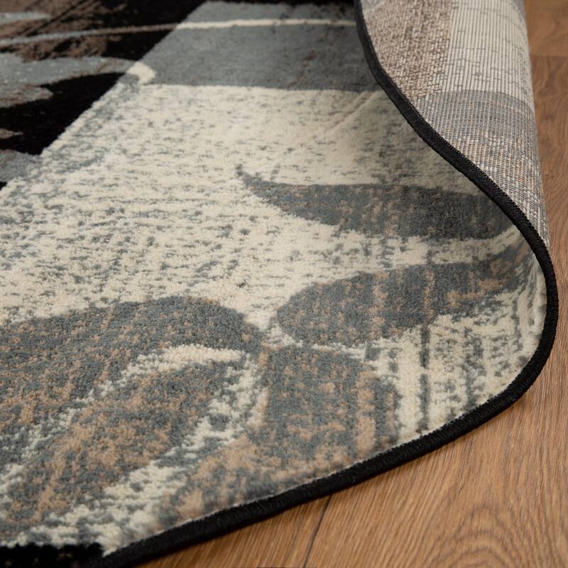 Contemporary Floral Patchwork Indoor Area Rug or Runner by Superior