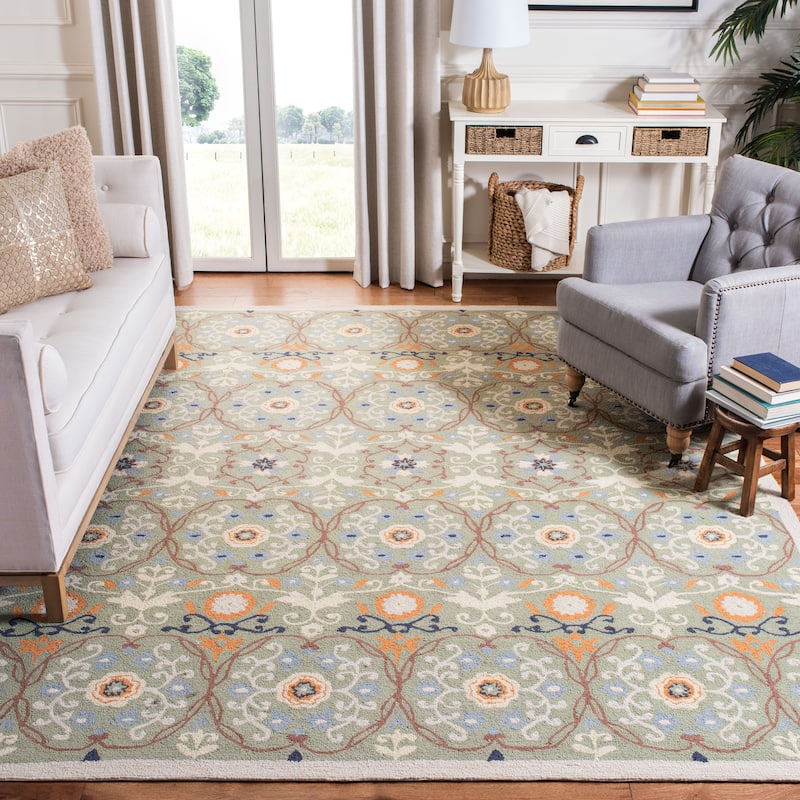 SAFAVIEH Handmade Chelsea Azar French Country Wool Rug - 5'3" x 8'3" - Sage/Ivory