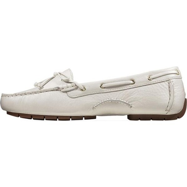 clarks leather boat shoes