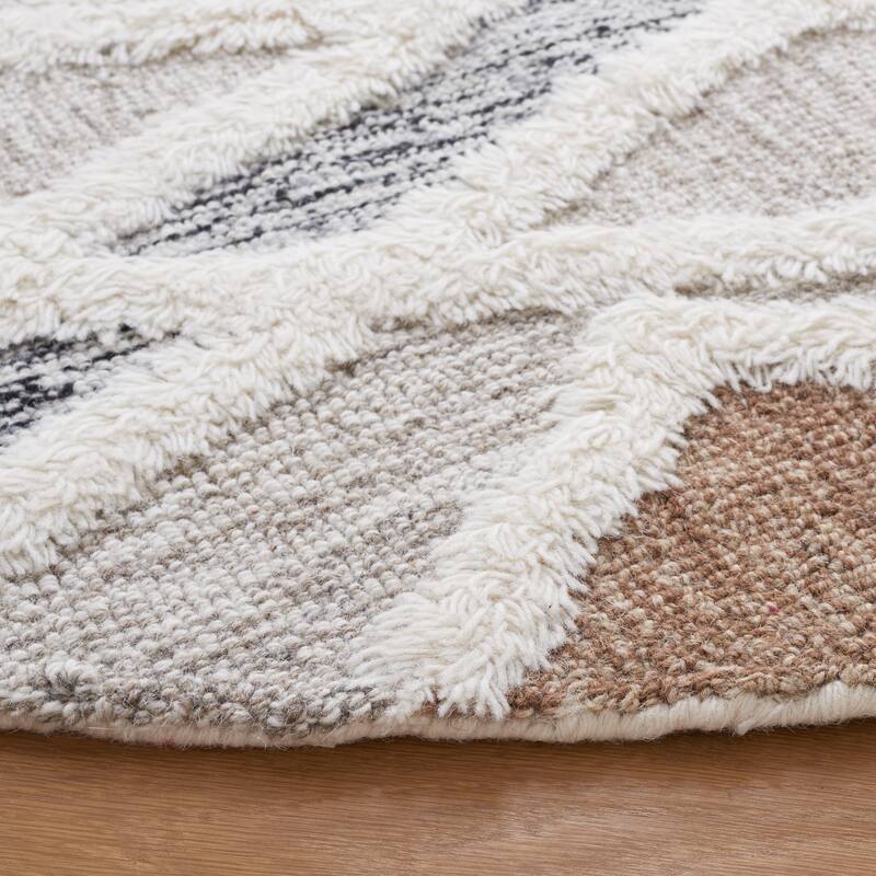 SAFAVIEH Handmade Casablanca Tjalline Moroccan Wool Rug Bed Bath