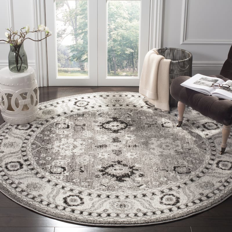 SAFAVIEH Vintage Hamadan Bridget Traditional Oriental Rug - 5'3" x 7'6" - Grey/Black
