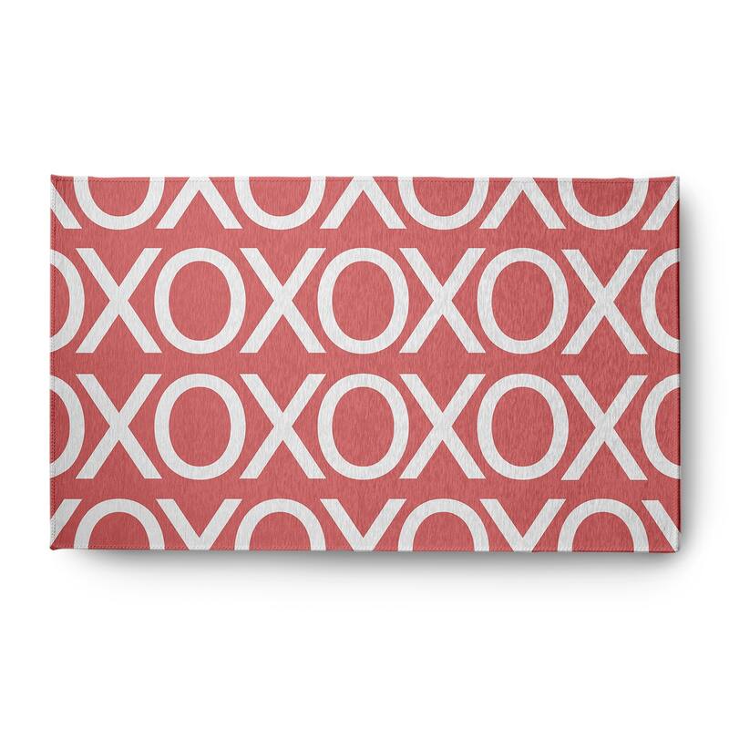 Hugs and Kisses Valentines Chenille Indoor/Outdoor Rug - Coral - 3' x 5'