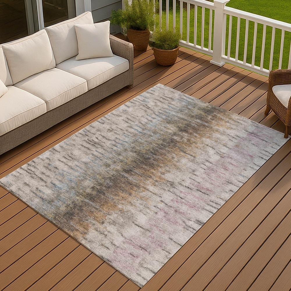 Machine Washable Indoor/ Outdoor Contemporary Ombre Chantille Rug