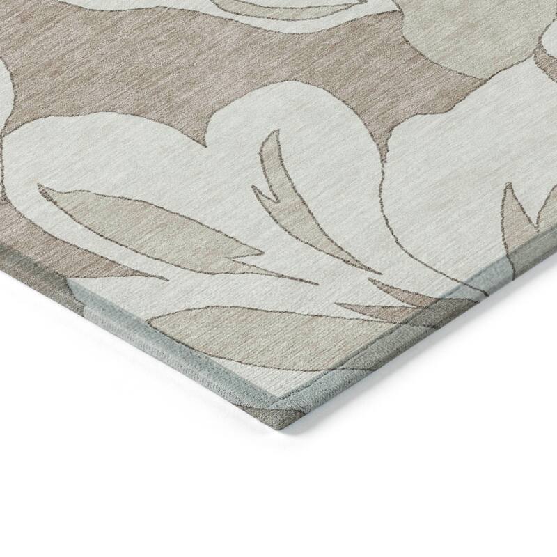 Machine Washable Indoor/ Outdoor Chantille Floral Contemporary Rug