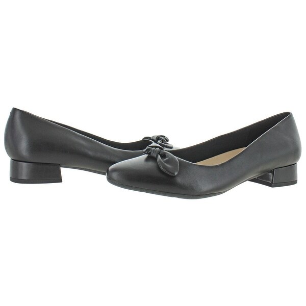 easy spirit low heel dress shoes