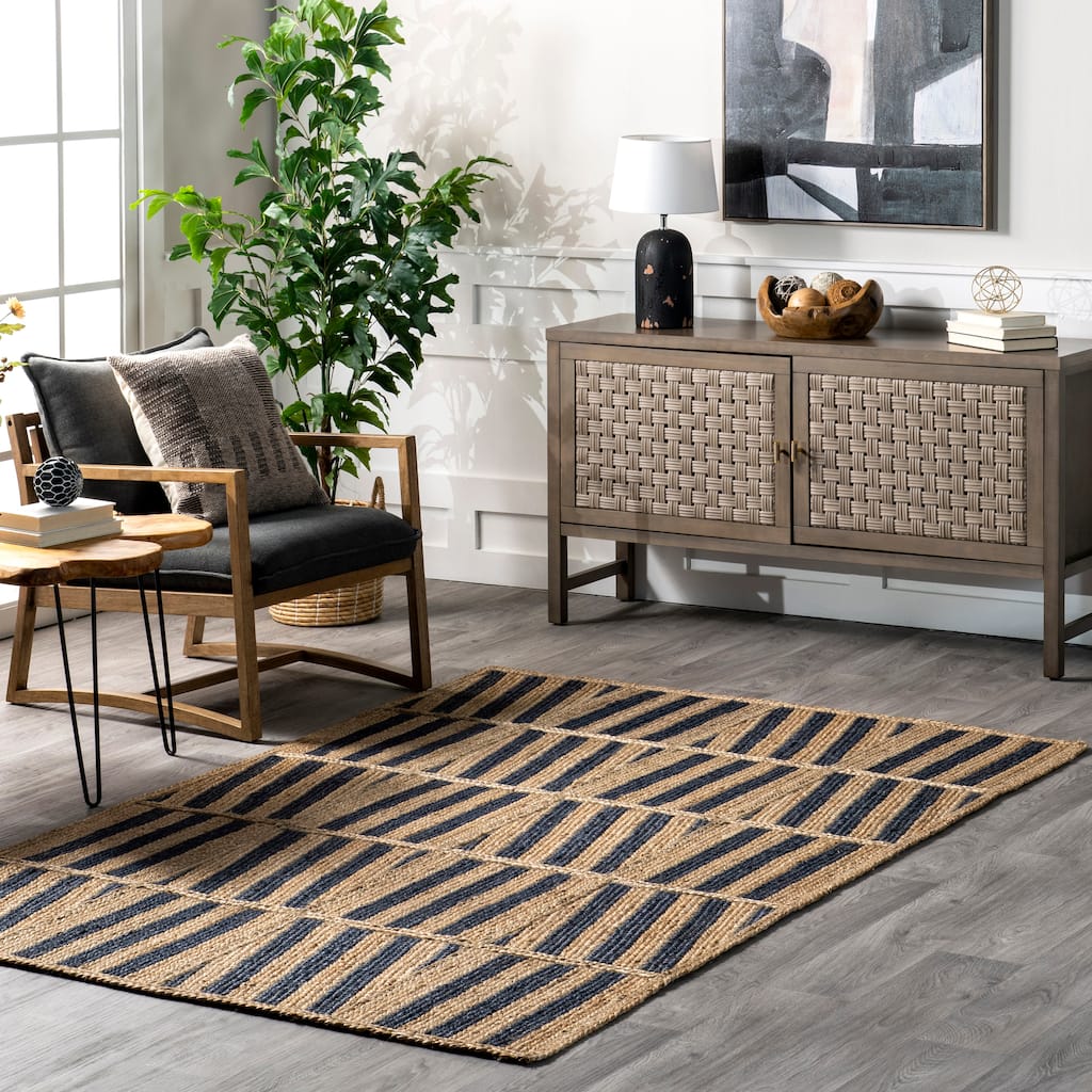 Nuloom Nalle Tilted Stripes Jute Area Rug.