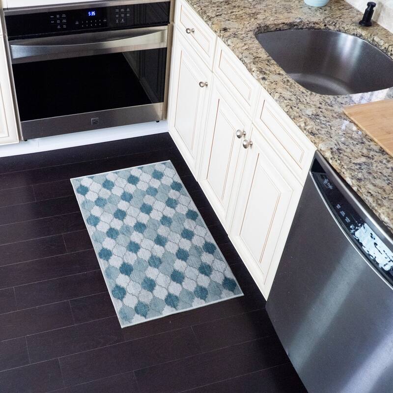 SussexHome Non-Skid Ultra-Thin Area Rugs for Laundry Room, Entryway, Bathroom and Kitchen - Washable Multipurpose Floor Mat