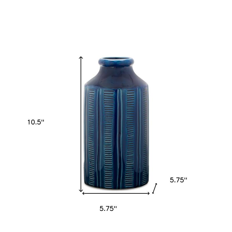 HomeRoots 10.5" Terracotta Blue Round Table vase - 5.75