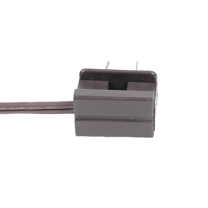 SPT-2 Male Plug, Snap On Vampire Plugs, Brown, Polarized, 10 Amp, 25 Pack - Medium