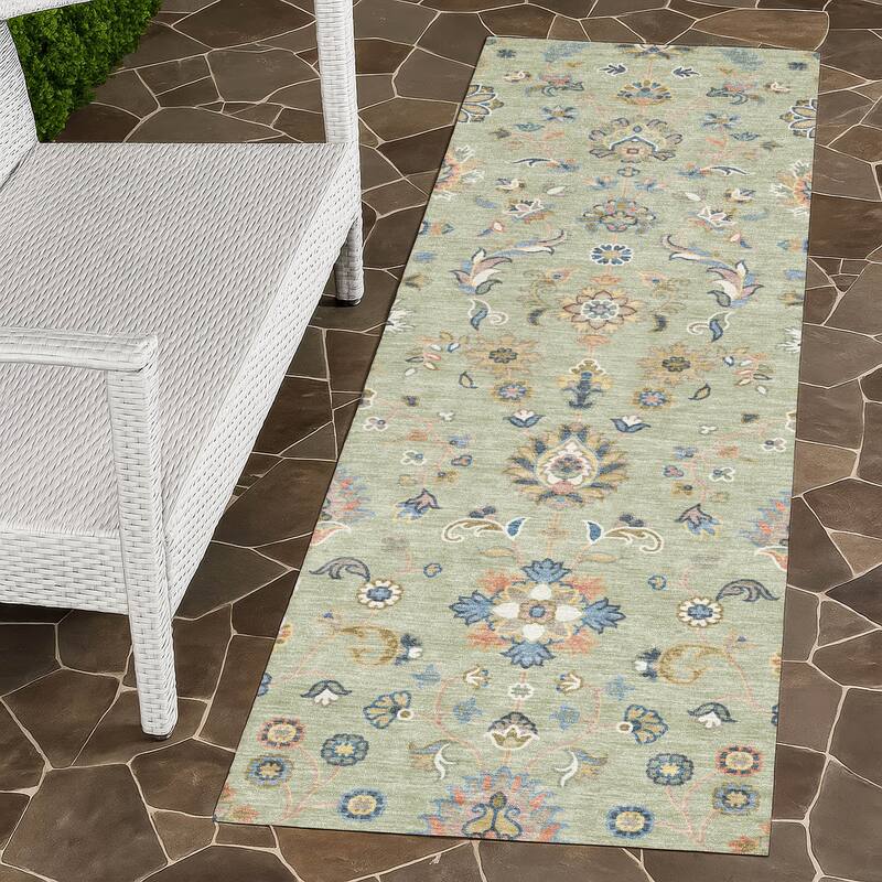 Machine Washable Indoor/ Outdoor Traditional Basalt Chantille Rug - Celery - 2'3" x 7'6"