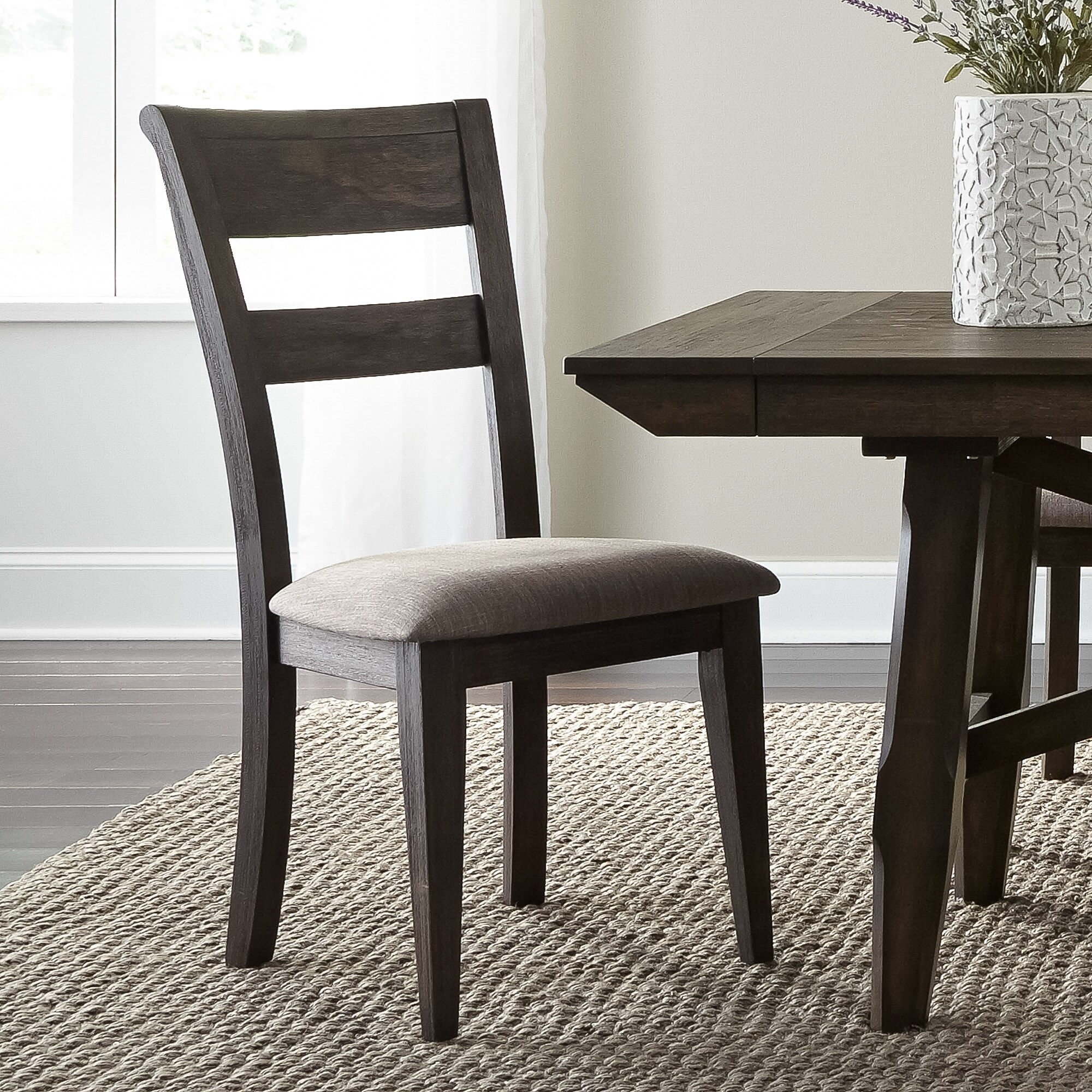 Bridge 6 store seater dining table