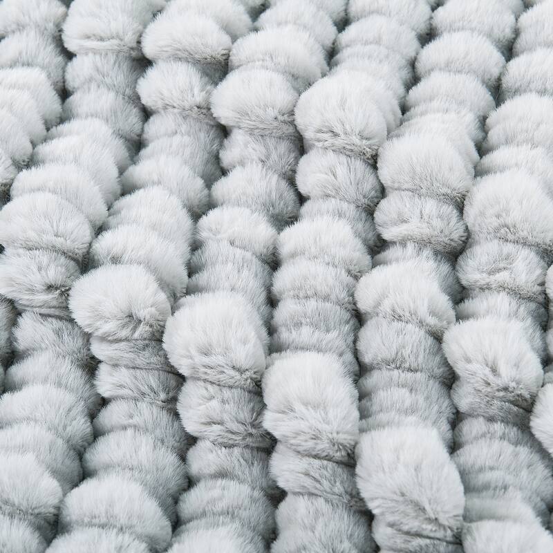 Home Soft Things Spandex Striped Heavy SyntheticRabbit FauxFur Throw