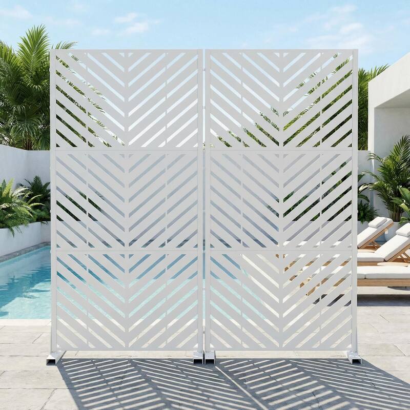 Outdoor Privacy Screen with Stand for Patio Garden Metal Fence Set of 2