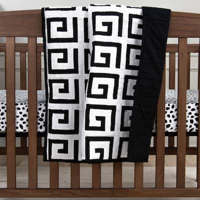 Rizzy Home Adair Greek Key Crib Quilt - 38" X 50"