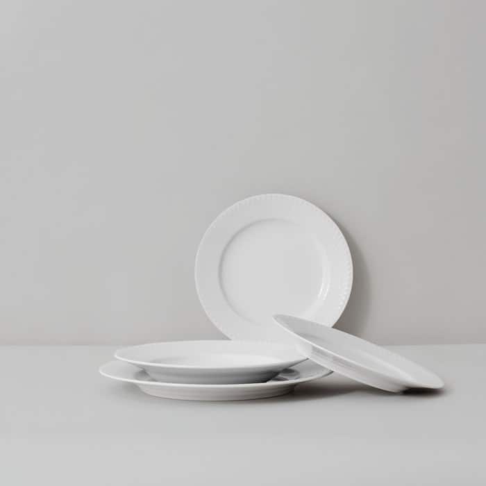 Lyngby Porcelæn Rhombe Plate, White - Ø: 8.3"