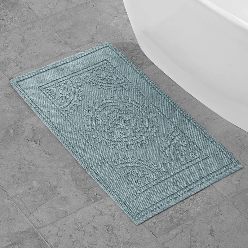 Jean Pierre Cotton Stonewash Medallion 21 x 34 in. Bath Rug - Aqua