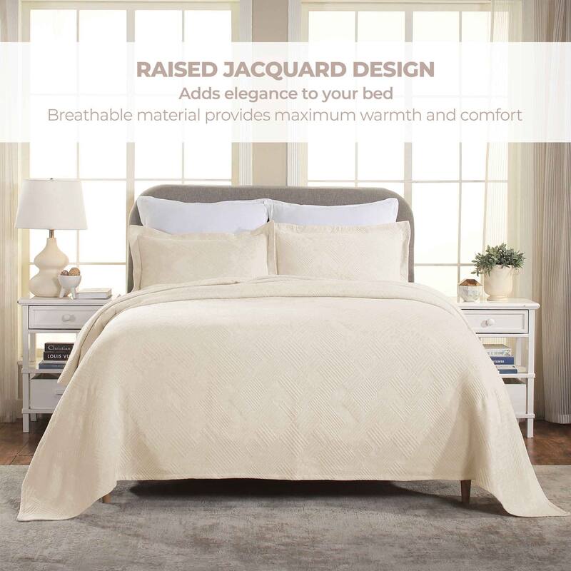 Superior Geometric Fret Cotton Decorative Bedspread Set