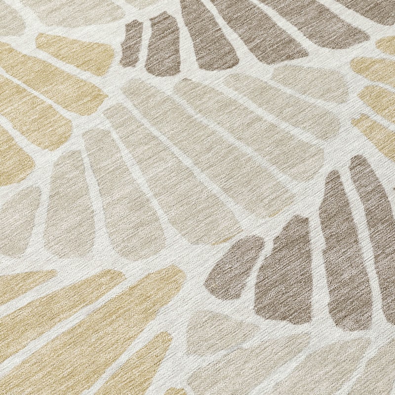 Machine Washable Indoor/ Outdoor Floral Modern Chantille Rug