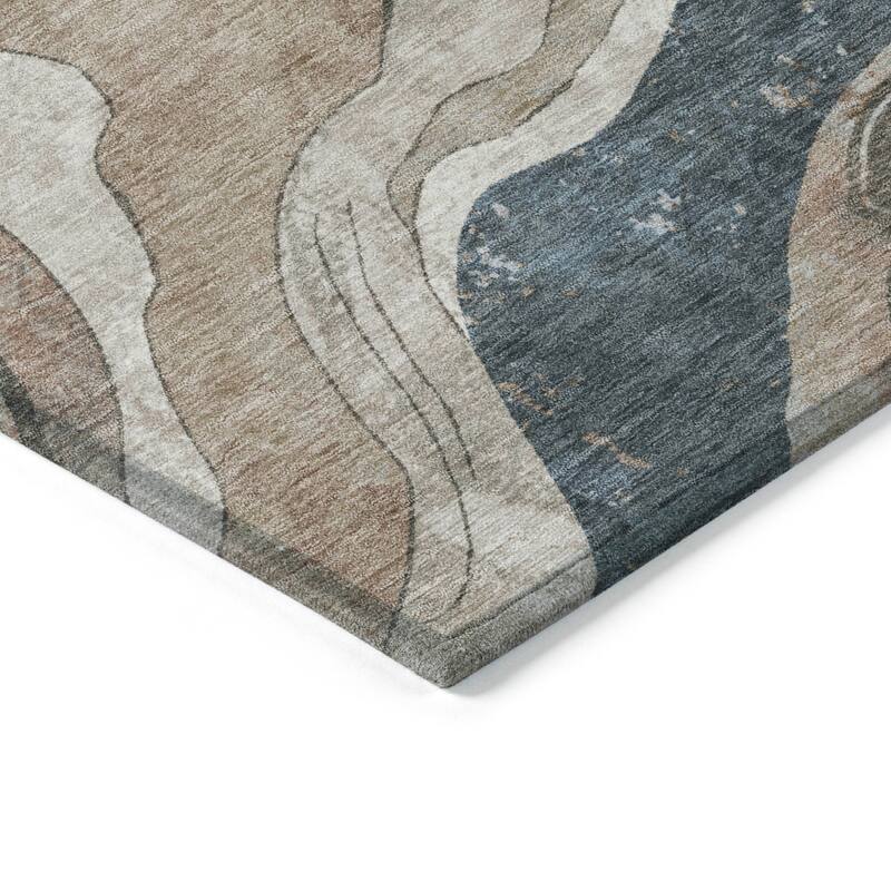 Machine Washable Indoor/Outdoor Contemporary Crackle Chantille Rug