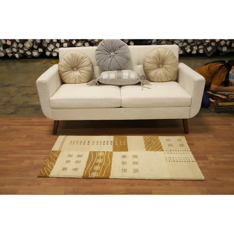 Hand Knotted Oriental 100% Wool Carpet Modern Geometric Beige & Ivories Gabbeh Area Rug - 4' 5'' X 2' 3''