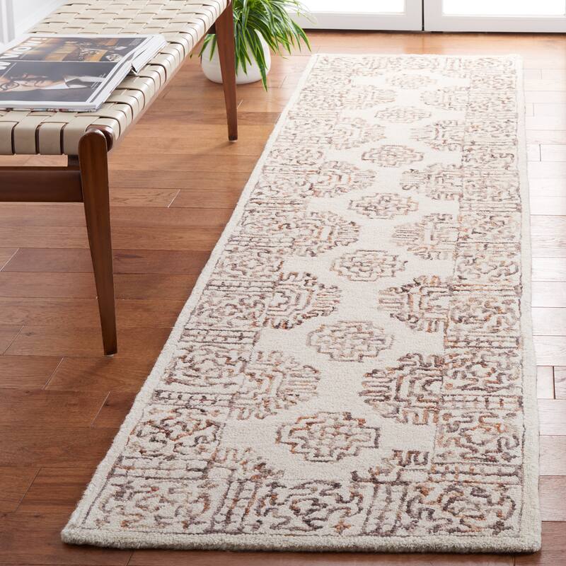 SAFAVIEH Handmade Aspen Buddug Boho Wool Rug