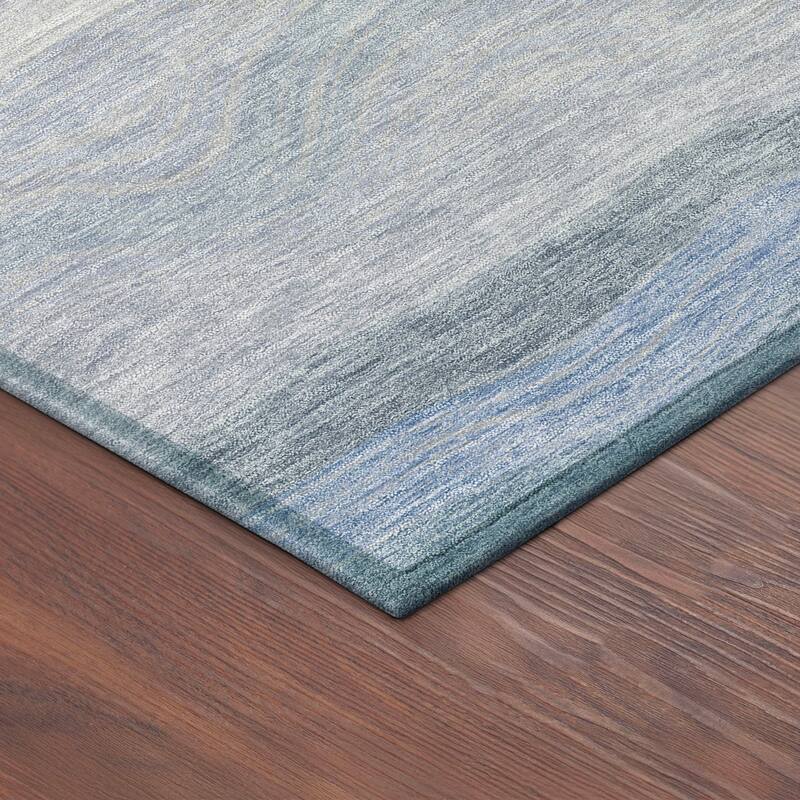 Machine Washable Indoor/ Outdoor Ombre Stripes Chantille Rug